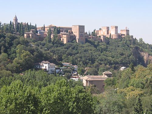 Granada recibe el premio Tripadvisor de `Primera ciudad tur�stica de Espa�a�
