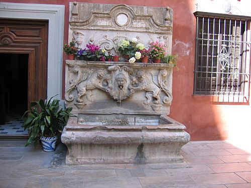 ©Ayto.Granada: Iglesia de la Virgen de las Angustias