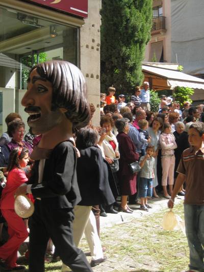 ©Ayto.Granada: Cabezudos ©Ayto.Granada: Cabezudos