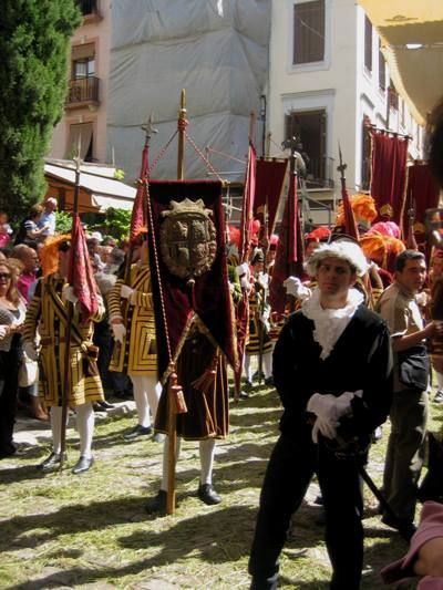 ©Ayto.Granada: Comitiva del Excmo. Ayuntamiento de Granada