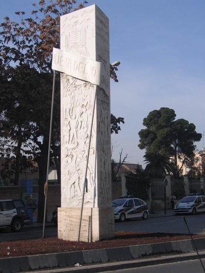 ©Ayto.Granada: Monumentos a los trabajadores muertos en la Huelga de 1970