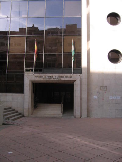 &copy;Ayto.Granada: Delegacion del Ministerio de Trabajo y Asunto Sociales