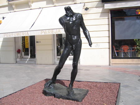 ©Ayto.Granada: Exposición en Puerta Real sobre Rodin ©Ayto.Granada: Exposición en Puerta Real sobre Rodin