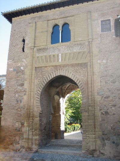 ©ayto.granada: puerta del vino