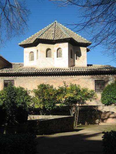 &copy;Ayto.Granada: Torre de la Sala de Dos Hermanas