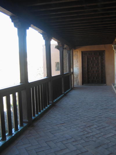 &copy;Ayto.Granada: Pasajes entre habitaciones