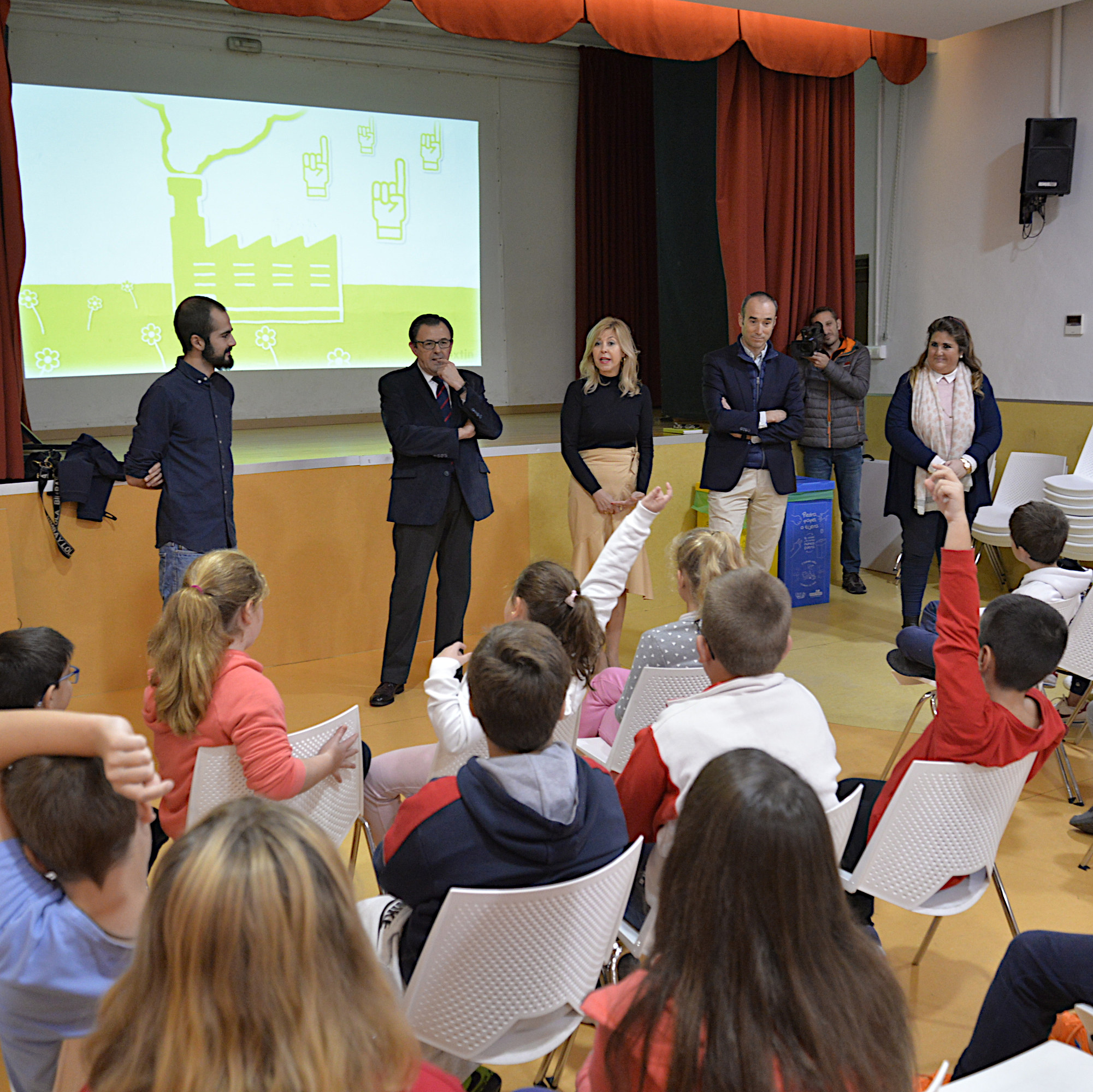 ©Ayto.Granada: Ms de 16.500 escolares participan este curso en los programas educativos medioambientales propuestos por el Ayuntamiento, un 40% mas que en la pasada edicin