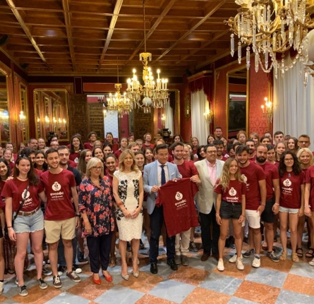 ©Ayto.Granada: La Orquesta y Coro Europeo de Estudiantes de Medicina ofrecen un concierto a beneficio de la Asociacin Espaola contra el Cncer