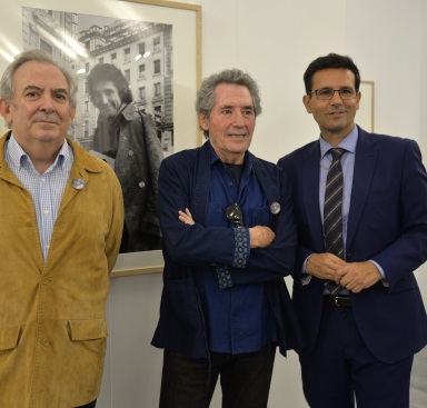 ©Ayto.Granada: El alcalde inaugura en el Cuarto Real la exposicin Las Caras del Tiempo del fotoperiodista granadina Ricardo Martn