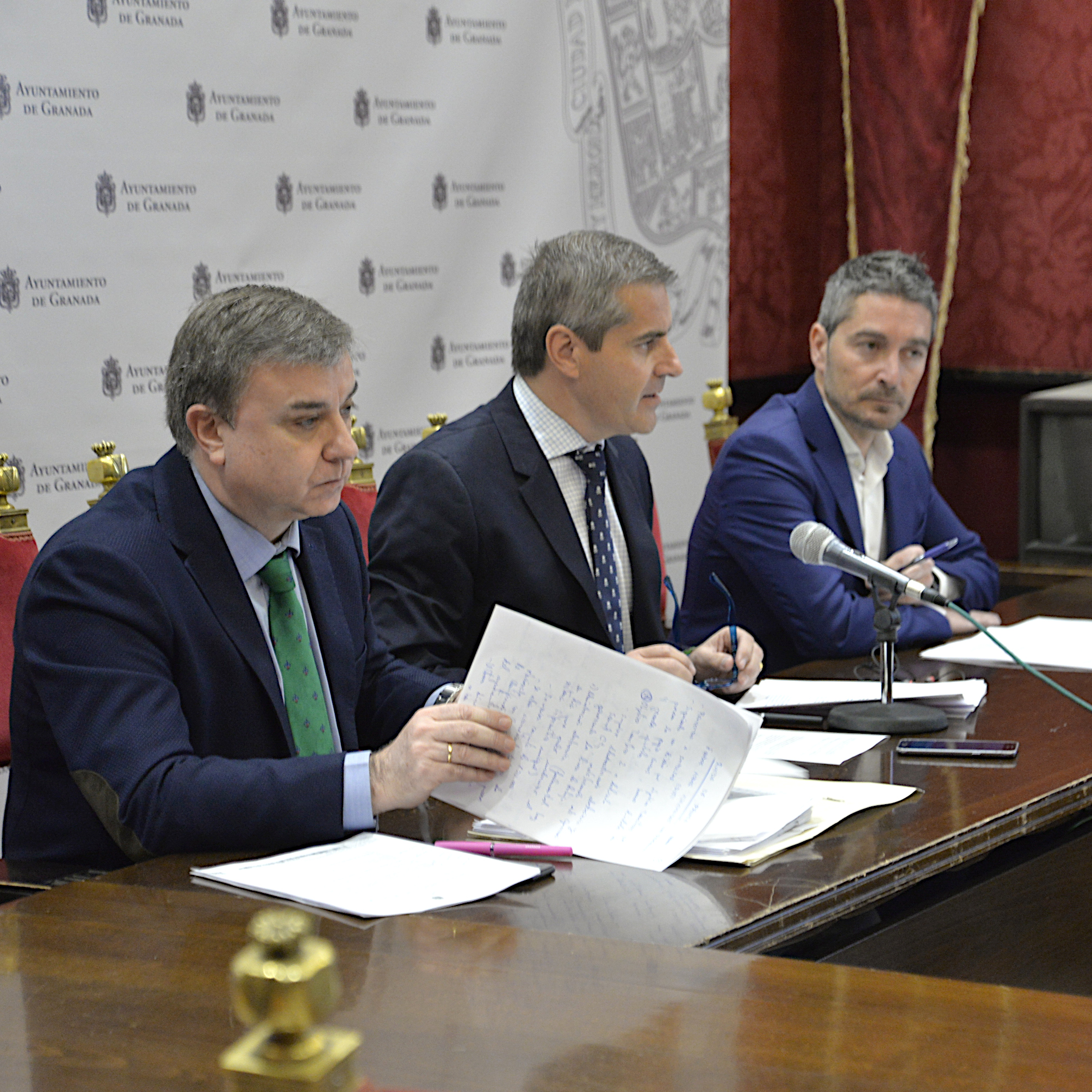 ©Ayto.Granada: El Ayuntamiento de Granada se convierte en el primero de Espaa en aprobar el Plan de Contratacin para 2020