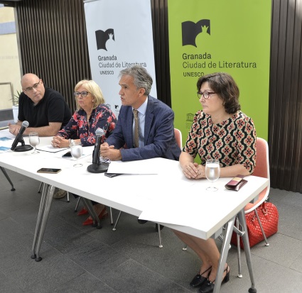 ©Ayto.Granada: El Ayuntamiento impulsa el proyecto 'Granada es literatura' con nuevos talleres, cursos y conferencias literarias