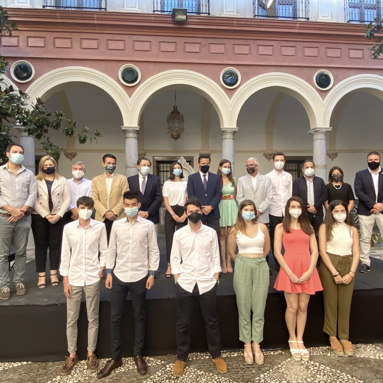 ©Ayto.Granada: El Ayuntamiento reconoce a los estudiantes con mejores notas de acceso a la Universidad