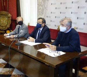 ©Ayto.Granada: EL AYUNTAMIENTO CONVOCA LA VII EDICIN DEL CERTAMEN DE VIDEOCLIP 'GRANAJOVEN EN UN CLIP' 