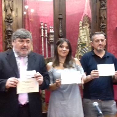 ©Ayto.Granada: Los taxis incorporan taxmetros parlantes para informar de sus tarifas a ciegos y personas con discapacidad visual