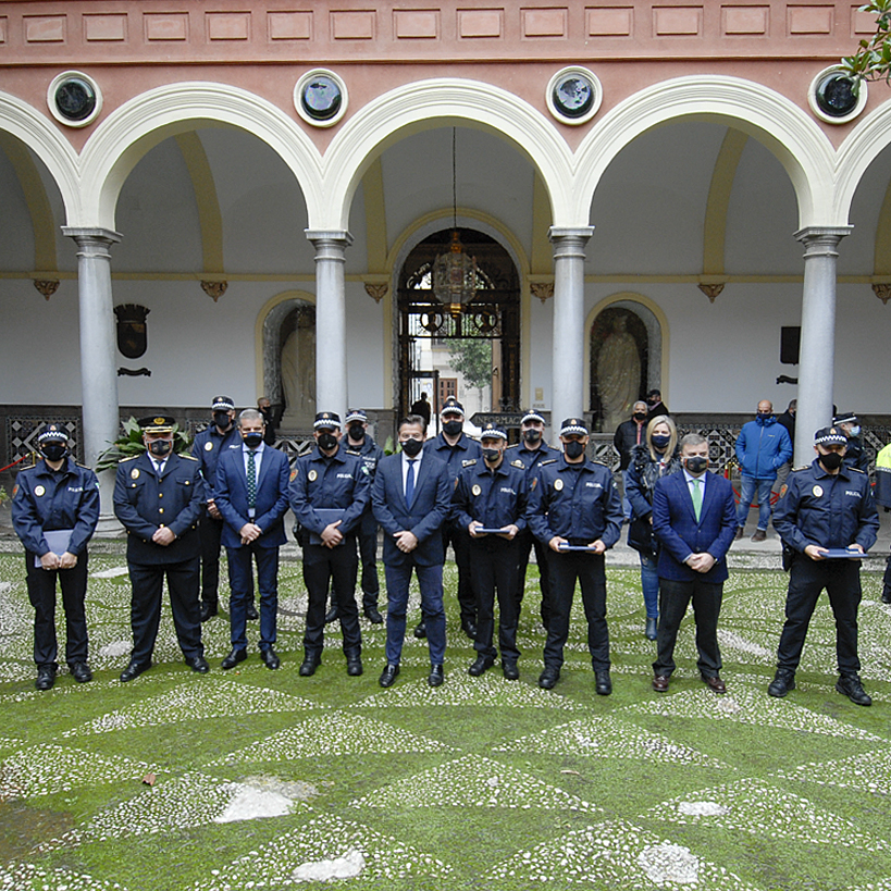 ©Ayto.Granada: Granada incorpora otros nueve agentes a la plantilla de la Polica Local