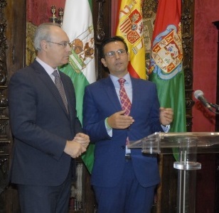 ©Ayto.Granada: El presidente del Parlamento de Andaluca garantiza al alcalde su apoyo para que Granada sea Capital Cultural Europea en 2031