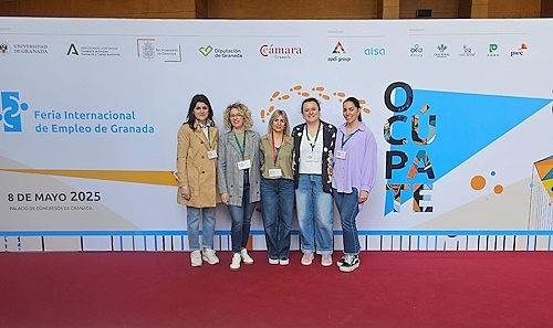 &copy;Ayto.Granada: Feria internacional empleo 8 Mayo 2025
