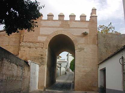 Puerta de Fajalauza