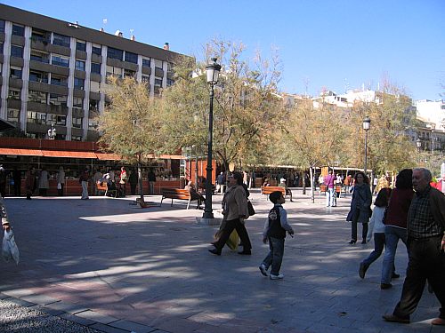 Ayto.Granada: Feria del libro antguo y de ocasin