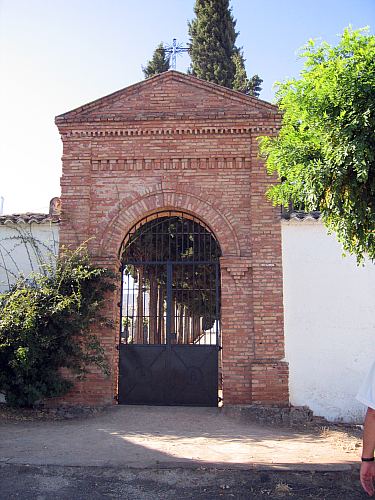 &copy;ayto.granada: cementerio de el fargue