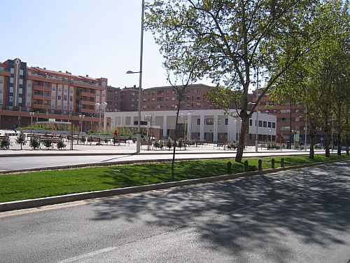 Centro Cvico Beiro: Vista General de la plaza y el centro