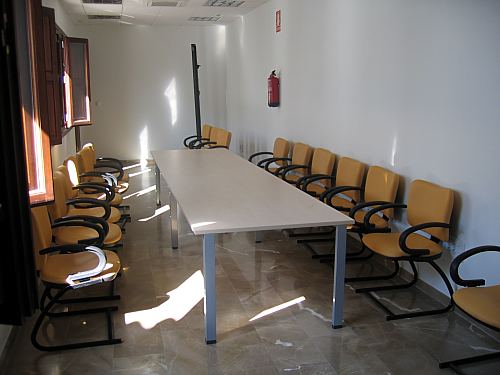&copy;ayto.granada: casa de la juventud