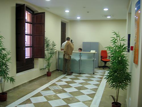&copy;ayto.granada: casa de la juventud
