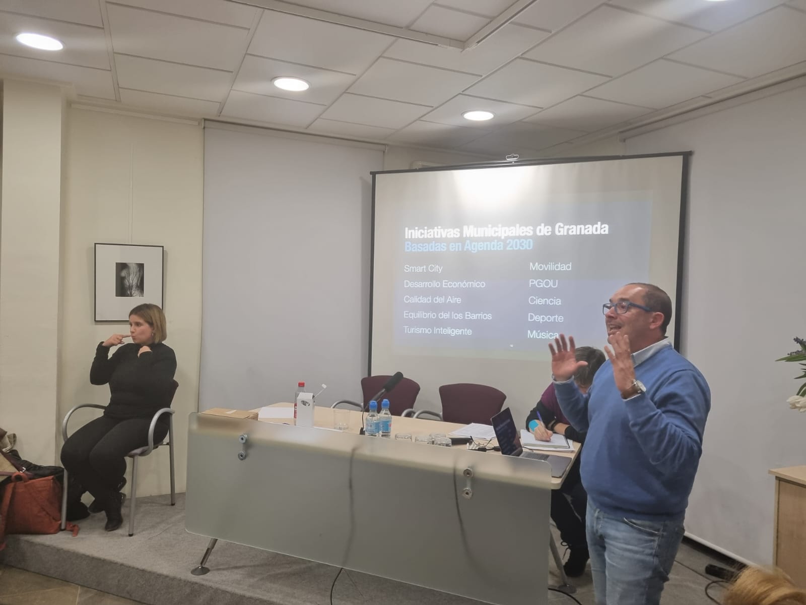 Sesi�n Consejo Mujer 01