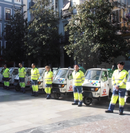 �Ayto.Granada: “MARCAR UN GOL A LA SUCIEDAD”, ESTE ES EL OBJETIVO DE LA NUEVA BRIGADA DE LIMPIEZA DE INAGRA.