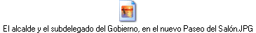 El alcalde y el subdelegado del Gobierno, en el nuevo Paseo del Sal�n.JPG