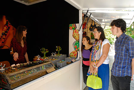 ©Ayto.Granada: PUERTA REAL ACOGE UN MERCADO DE ARTESANÍA DE DISEÑO CON 28 PUESTOS
©Ayto.Granada: PUERTA REAL ACOGE UN MERCADO DE ARTESANÍA DE DISEÑO CON 28 PUESTOS
