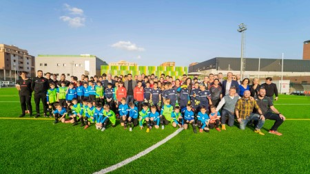 ©Ayto.Granada: EL CENTRO DEPORTIVO INACUA-ANTONIO PRIETO RENUEVA EL CÉSPED DE SU CAMPO DE FÚTBOL CON UNA INVERSIÓN DE 158.000 EUROS ©Ayto.Granada: EL CENTRO DEPORTIVO INACUA-ANTONIO PRIETO RENUEVA EL CÉSPED DE SU CAMPO DE FÚTBOL CON UNA INVERSIÓN DE 158.000 EUROS