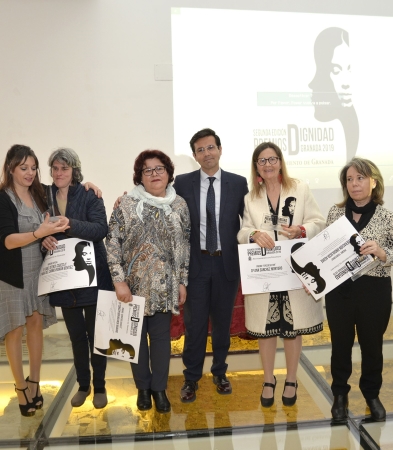 &copy;Ayto.Granada: El Ayuntamiento de Granada entrega los Premios Dignidad a la innovaci�n y las buenas pr�cticas en intervenci�n social