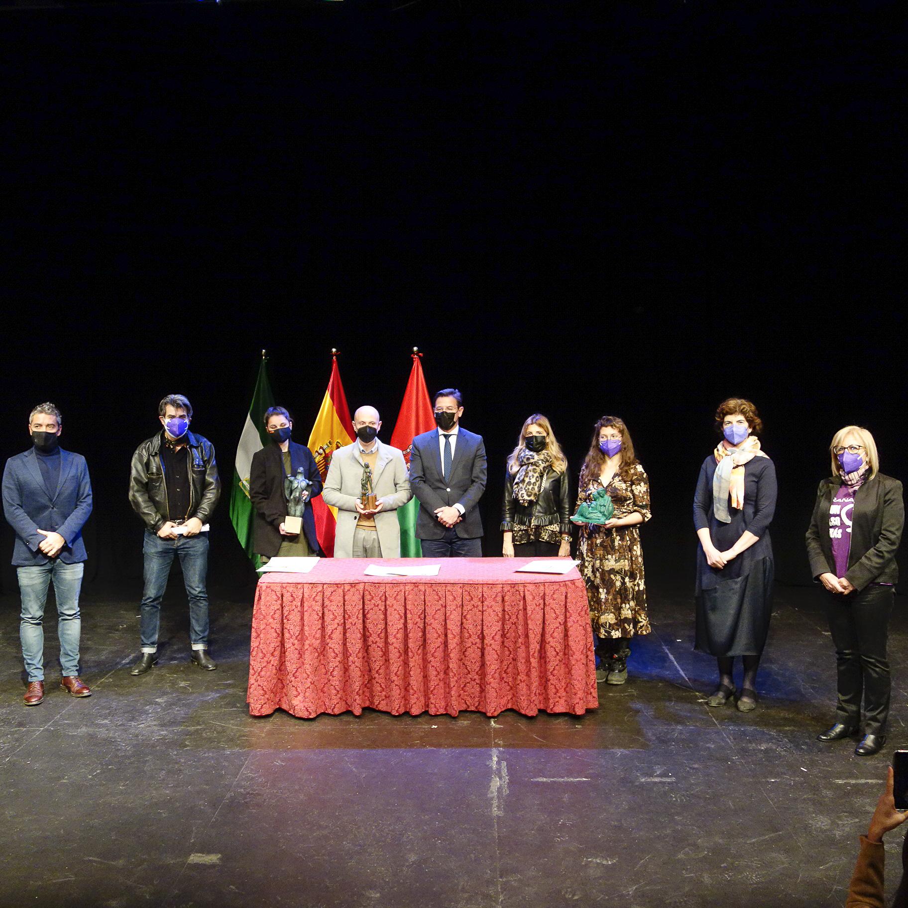 &copy;Ayto.Granada: EL TEATRO ISIDRO OLGOSO ACOGE LA ENTREGA DE PREMIOS A LAS ESCULTURAS GANADORAS DEL PROCESO PARTICIPATIVO `ZAID�N Y MUJER…ES CULTURA� COMO HOMENAJE A LAS MUJERES DEL BARRIO EN EL 8M