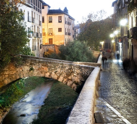 ©Ayto.Granada: Granada tendr cortado el trfico en el centro durante la maana de este domingo para disfrute de la ciudadana