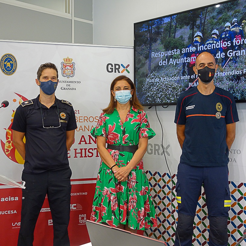 ©Ayto.Granada: EL PLAN ESPECIAL DE GRANADA DE LUCHA CONTRA INCENDIOS FORESTALES INCORPORA NUEVOS MEDIOS MATERIALES PARA OFRECER UNA “RESPUESTA PTIMA” ANTE CUALQUIER INCIDENTE 