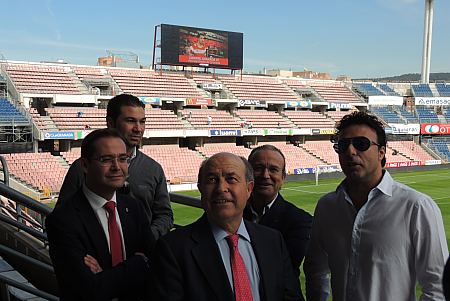 ©Ayto.Granada: El campo municipal Nuevo Los Cármenes estrena videomarcador ©Ayto.Granada: El campo municipal Nuevo Los Cármenes estrena videomarcador