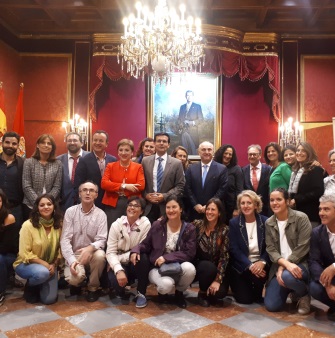 &copy;Ayto.Granada: El Ayuntamiento, la Caixa y la Junta de Andaluc�a sellan una alianza para luchar contra la pobreza infantil en Granada