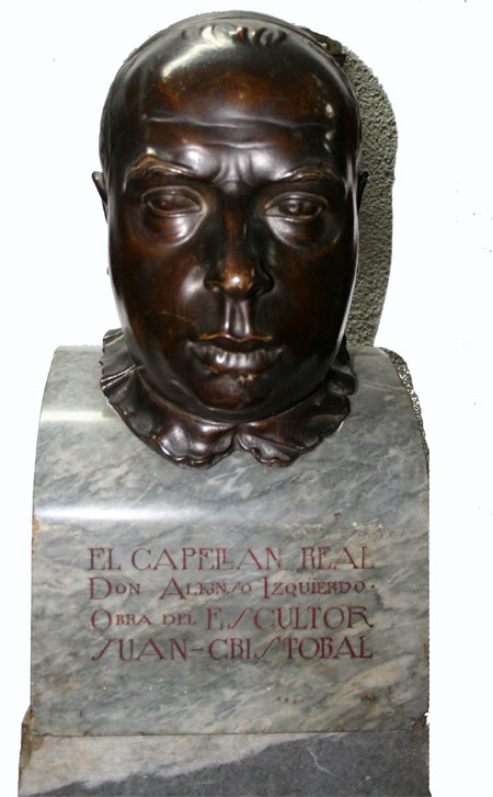 BUSTO DEL CAPELLN REAL DON ALFONSO IZQUIERDO “EL CANNIGO”