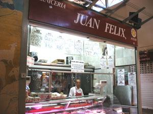 2. Mercado de San Agust�n: Juan Felix Fuentes